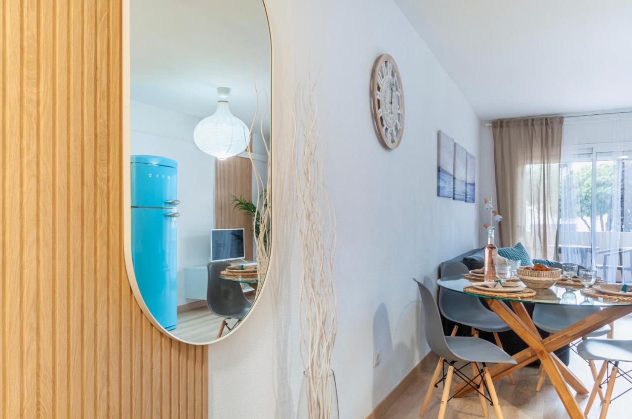 Apartamento Con Terraza Y Vistas Al Canal By Insidehome Empuriabrava Luaran gambar
