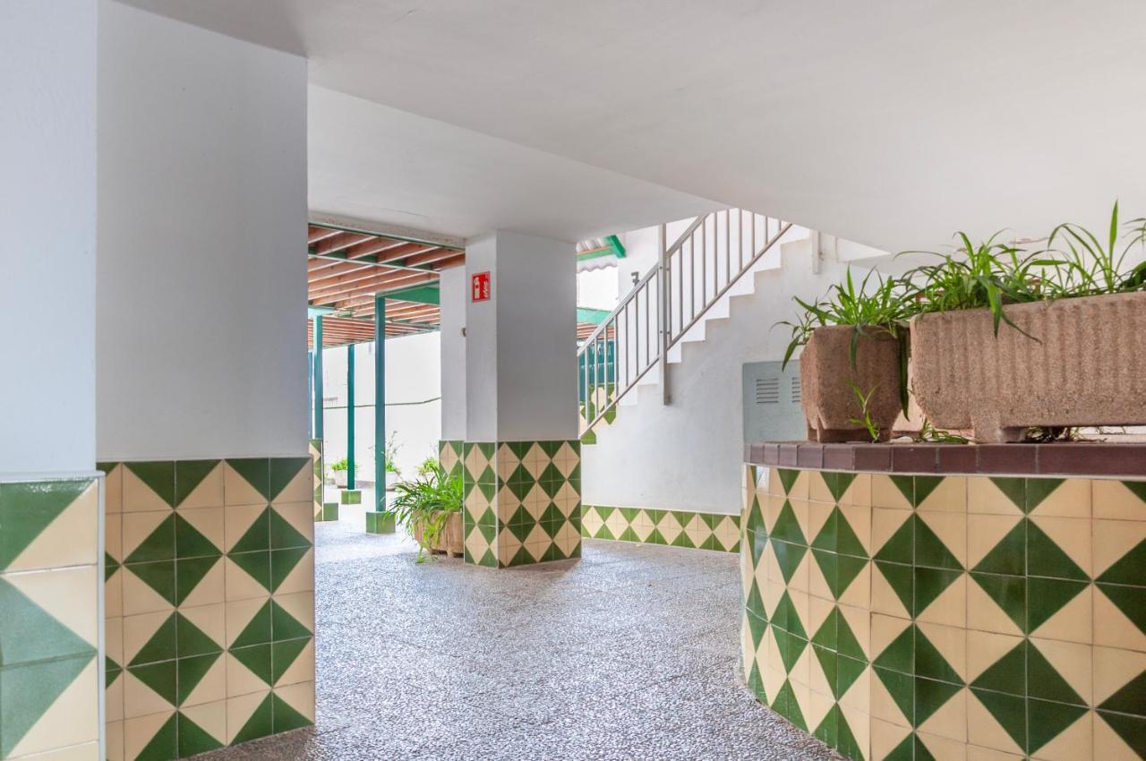 Apartamento Con Terraza Y Vistas Al Canal By Insidehome Empuriabrava Luaran gambar